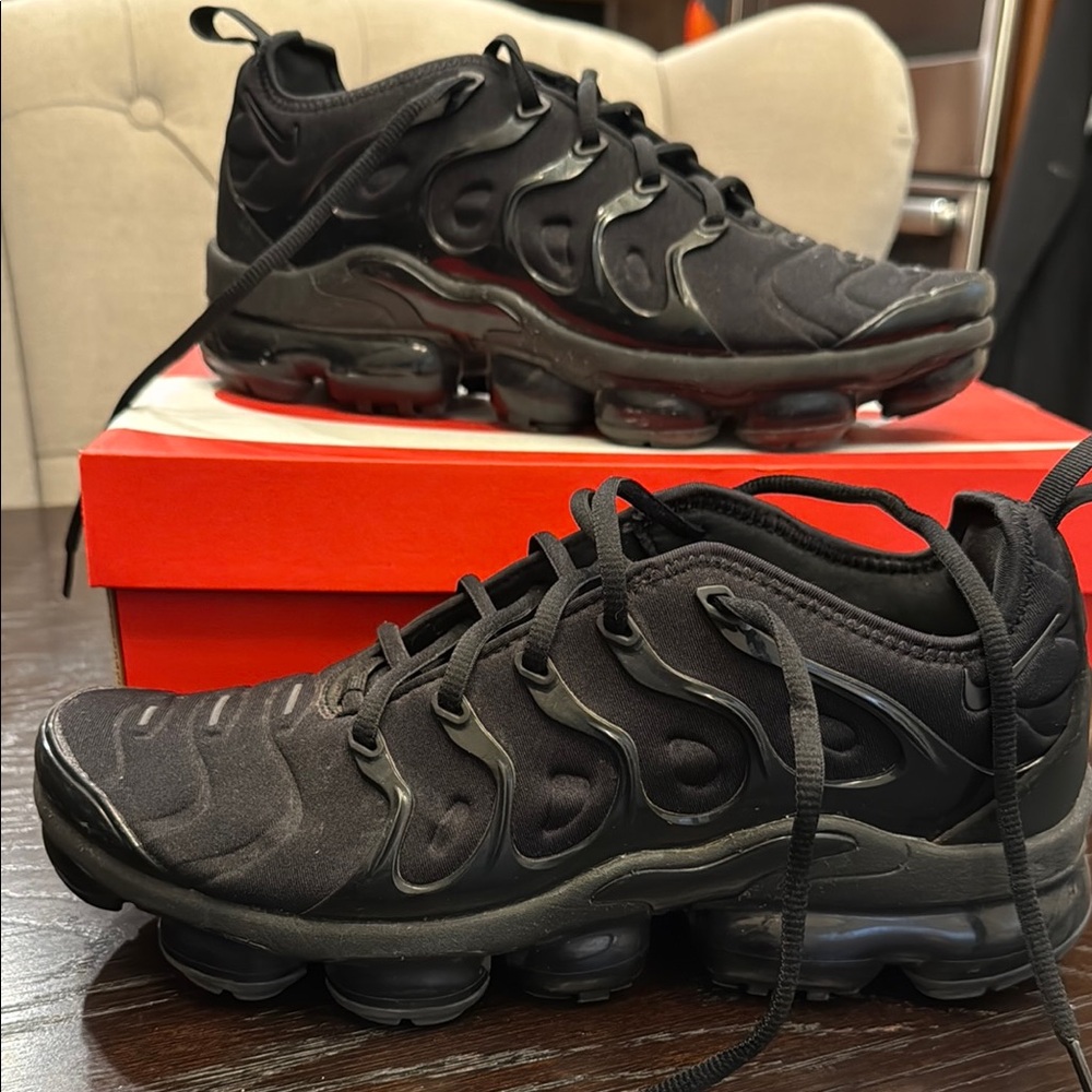 Nike Air VaporMax Plus Men's Shoes - Black/ Dark Grey